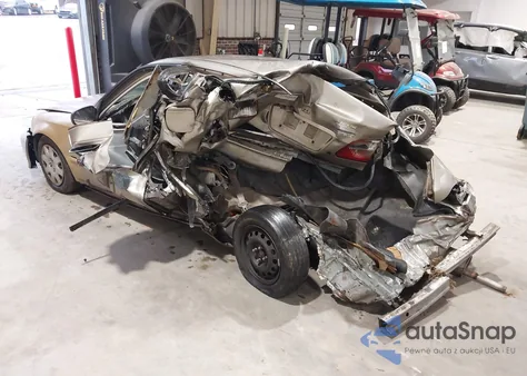 2000 Honda Civic Lx z USA, uszkodzony, nr VIN 1HGEJ667XYL038812